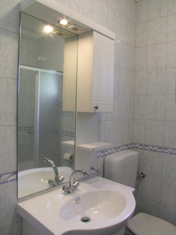 Apartments Lorenco Brela Chambre photo